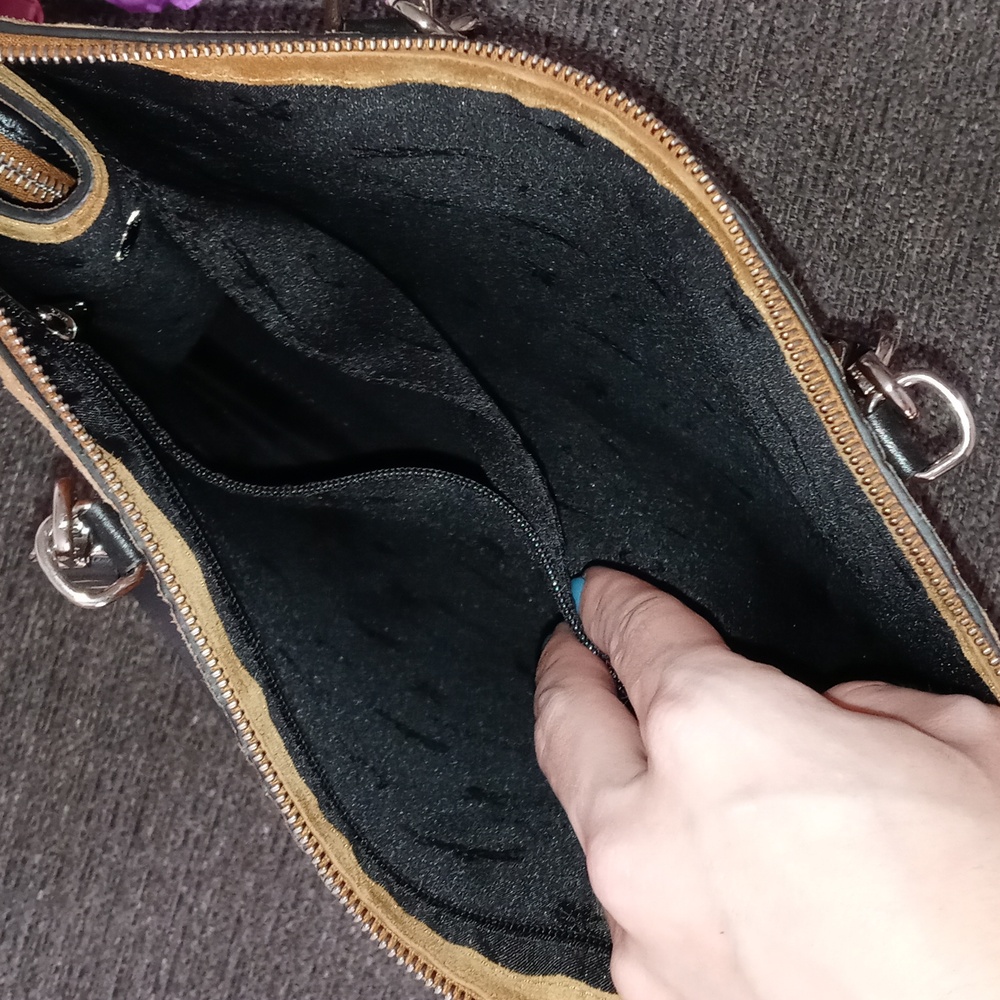 🖤RARE Longchamp🖤 - La Voyageuse Tan/Black Suede LGP Velours Vertical Tote - Picture 14 of 15